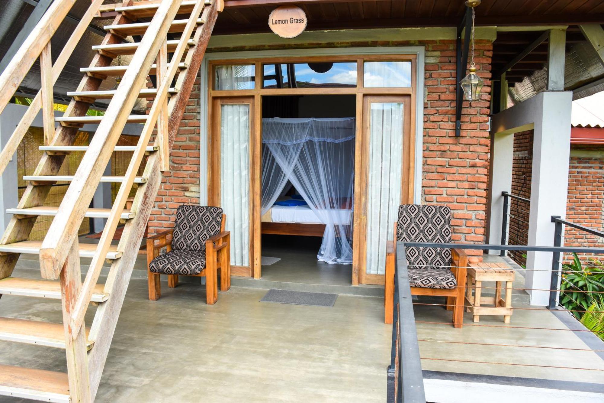 Steps Garden Resort ネゴンボ エクステリア 写真