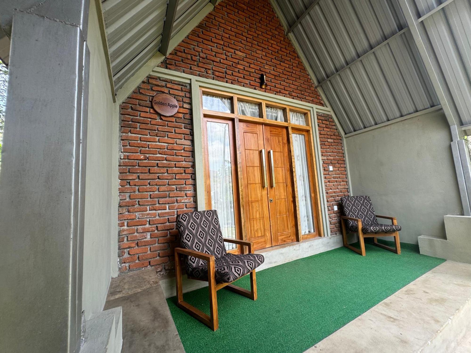 Steps Garden Resort ネゴンボ エクステリア 写真